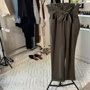 Paper bag, olive cropped pants